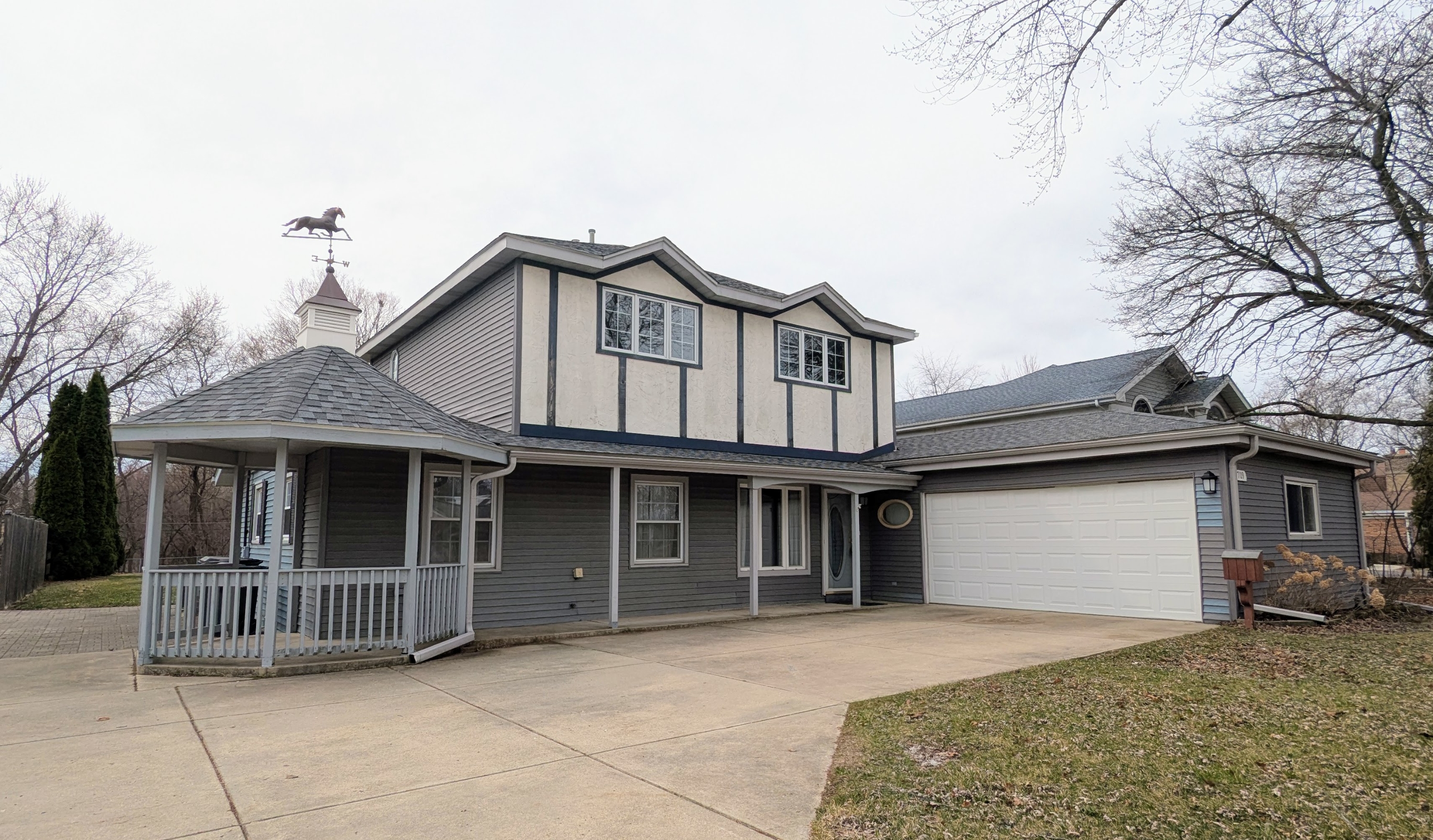 709 West Kenilworth Avenue